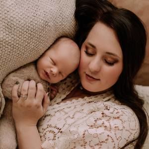 Meet your Posher, Caitlynn